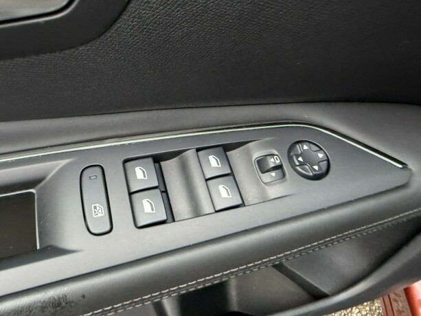 peugeot-3008-diesel-2017-big-13