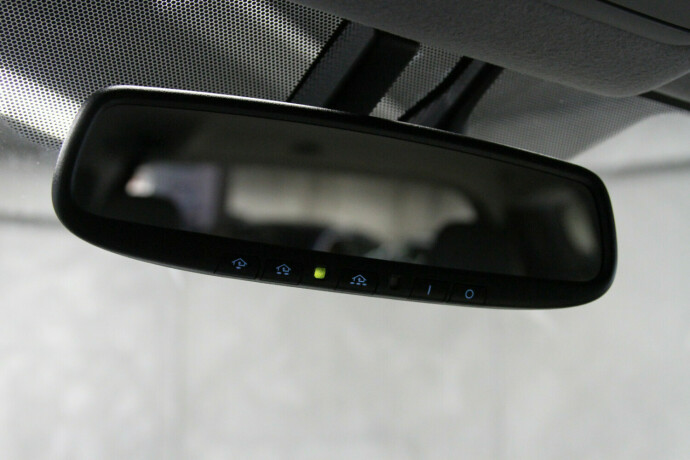 toyota-rav4-elektrisitet-2014-big-13