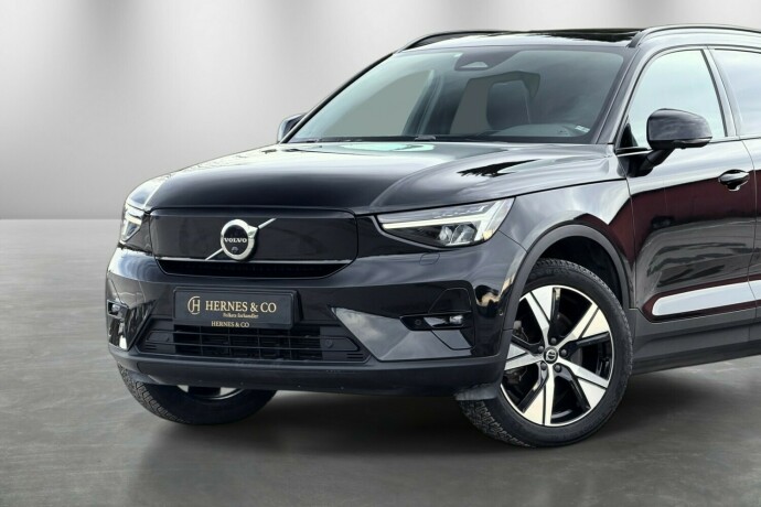 volvo-xc-40-elektrisitet-2022-big-1