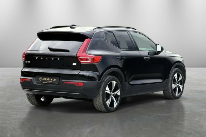 volvo-xc-40-elektrisitet-2022-big-7