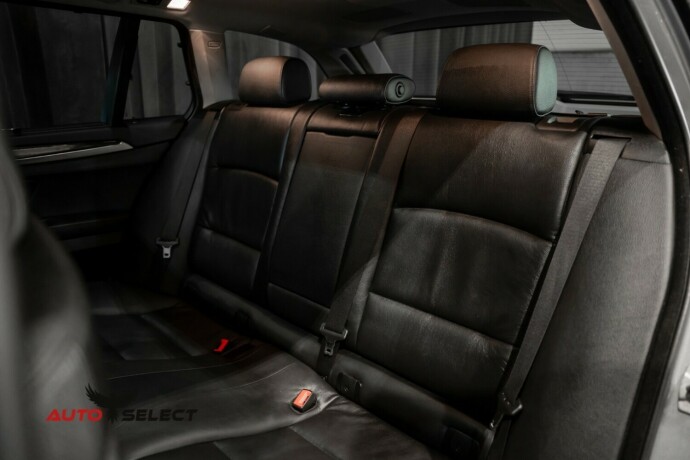 bmw-5-serie-diesel-2011-big-17