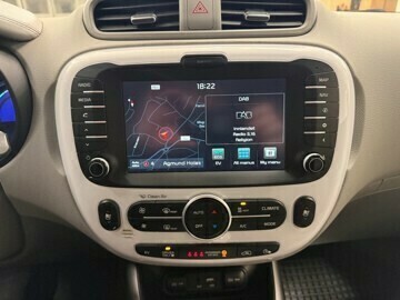 kia-soul-elektrisitet-2015-big-11