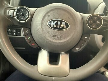 kia-soul-elektrisitet-2015-big-13