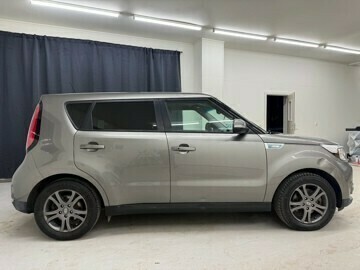 kia-soul-elektrisitet-2015-big-5