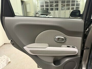 kia-soul-elektrisitet-2015-big-23