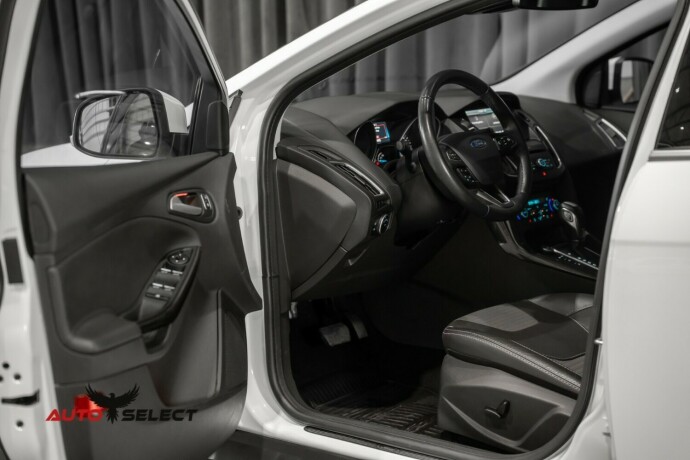 ford-focus-diesel-2016-big-19