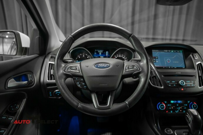 ford-focus-diesel-2016-big-25
