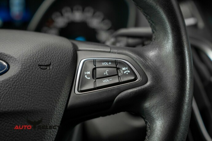 ford-focus-diesel-2016-big-30