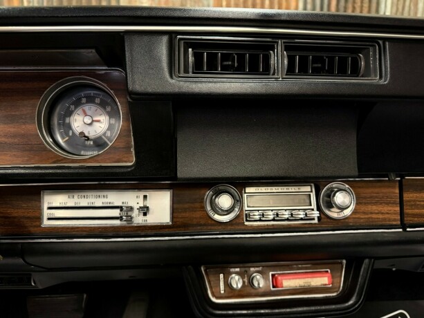 oldsmobile-cutlass-bensin-1972-big-34