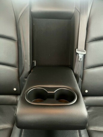 mazda-3-bensin-2016-big-30