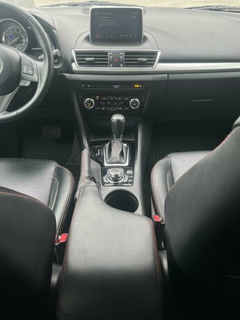 mazda-3-bensin-2016-big-17