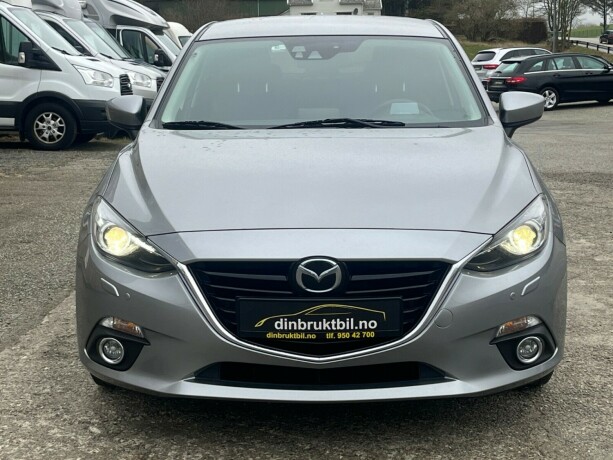 mazda-3-bensin-2016-big-2
