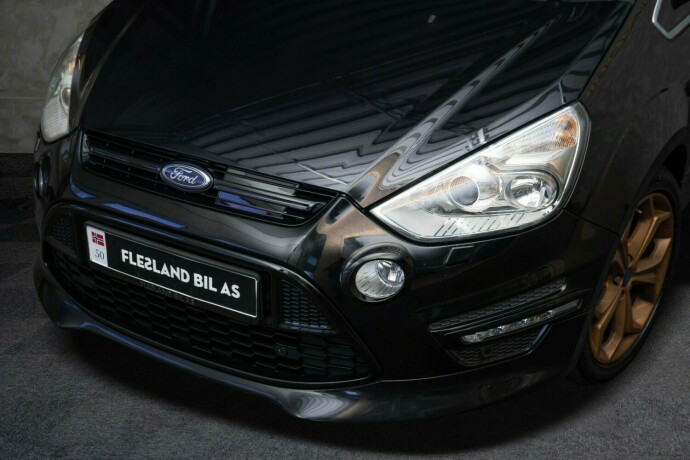 ford-s-max-diesel-2012-big-4