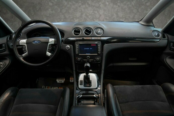 ford-s-max-diesel-2012-big-27