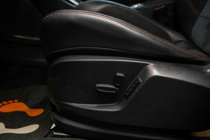 ford-s-max-diesel-2012-big-23