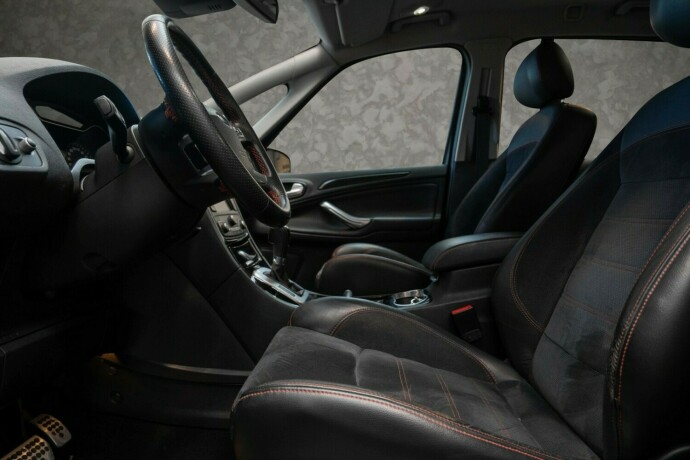 ford-s-max-diesel-2012-big-21