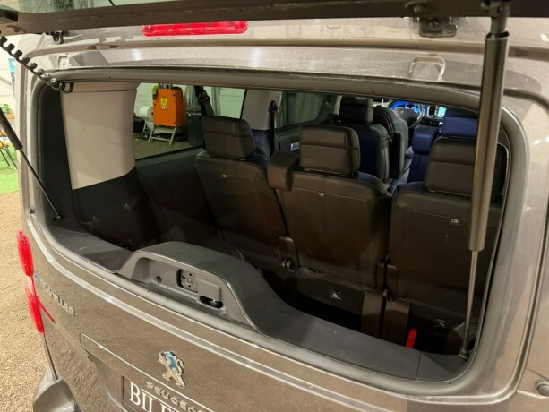 peugeot-expert-elektrisitet-2021-big-16