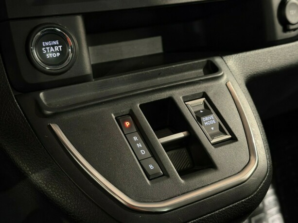 peugeot-expert-elektrisitet-2021-big-25