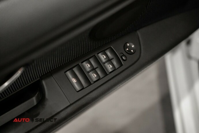 bmw-3-serie-bensin-2011-big-23