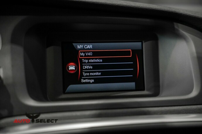 volvo-v40-bensin-2016-big-38