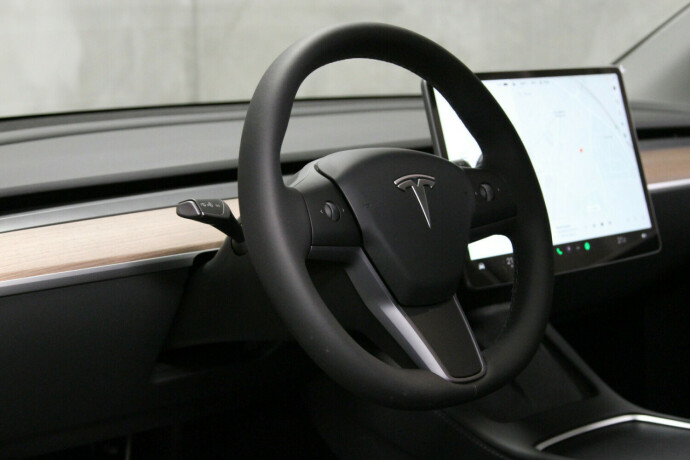 tesla-model-y-elektrisitet-2022-big-7