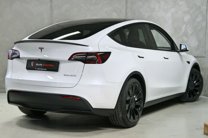 tesla-model-y-elektrisitet-2022-big-1
