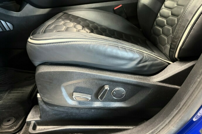 ford-s-max-bensin-2017-big-27