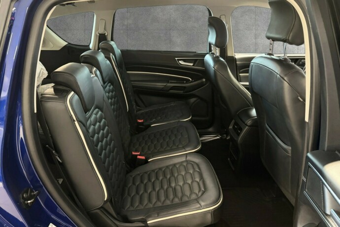 ford-s-max-bensin-2017-big-14