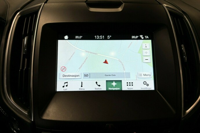 ford-s-max-bensin-2017-big-20