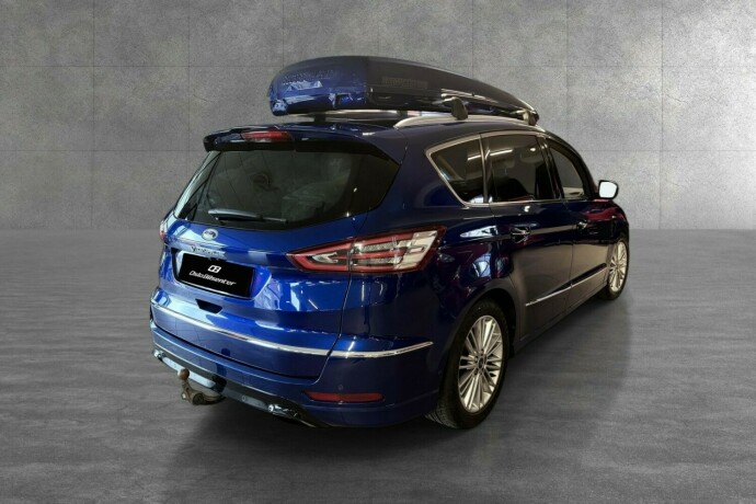ford-s-max-bensin-2017-big-6