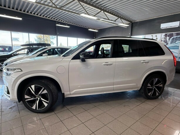 volvo-xc-90-elektrisitetbensin-2024-big-3