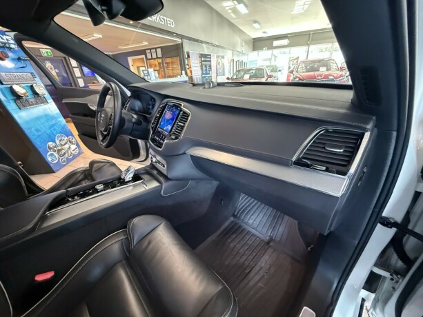 volvo-xc-90-elektrisitetbensin-2024-big-32