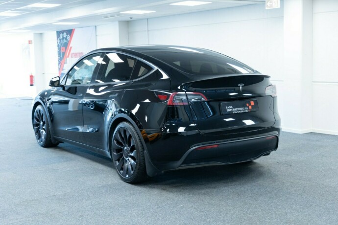 tesla-model-y-elektrisitet-2023-big-1