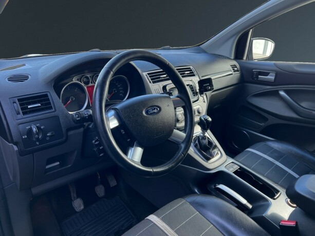 ford-kuga-diesel-2010-big-9