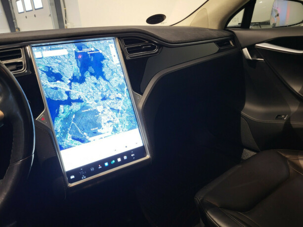 tesla-model-s-elektrisitet-2016-big-14