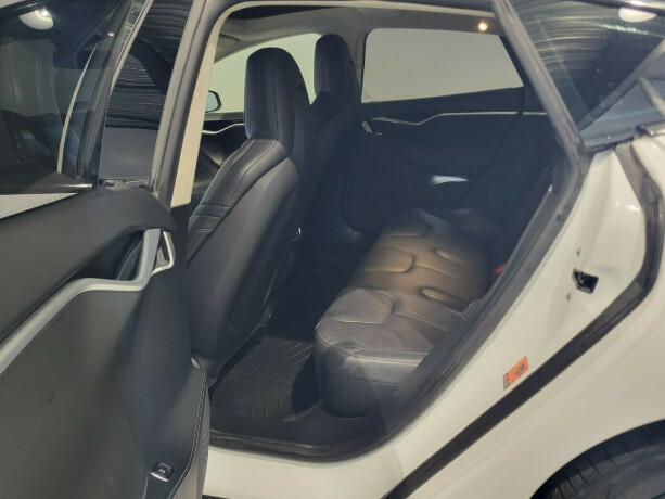 tesla-model-s-elektrisitet-2016-big-17