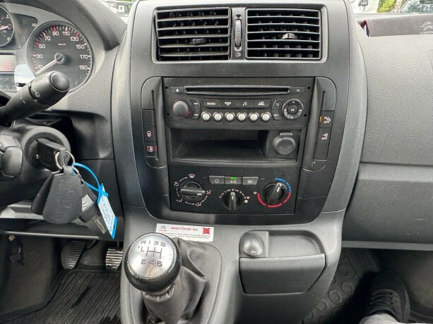 citroen-jumpy-diesel-2016-big-10