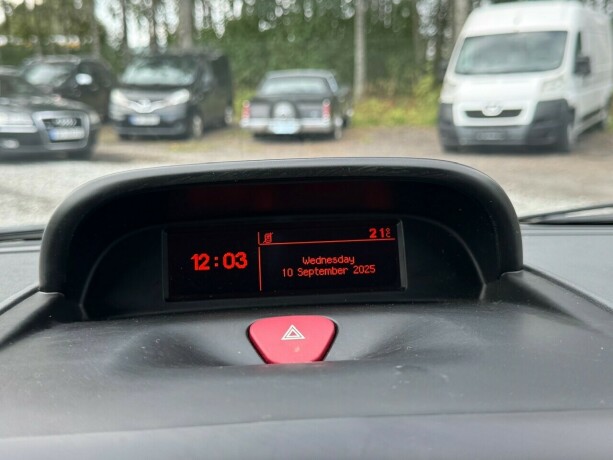 citroen-jumpy-diesel-2016-big-11