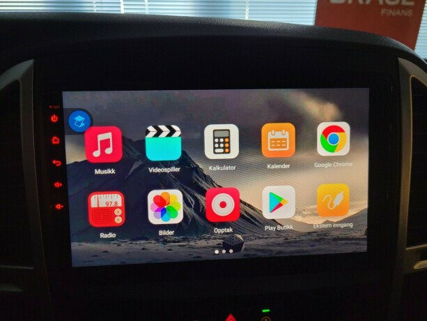 mercedes-benz-vito-diesel-2015-big-25