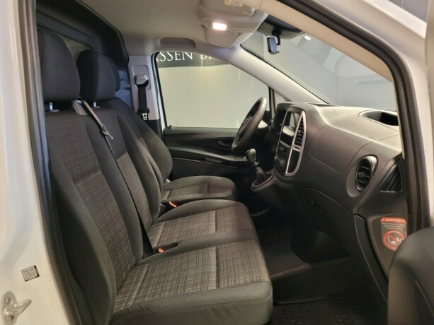 mercedes-benz-vito-diesel-2015-big-9