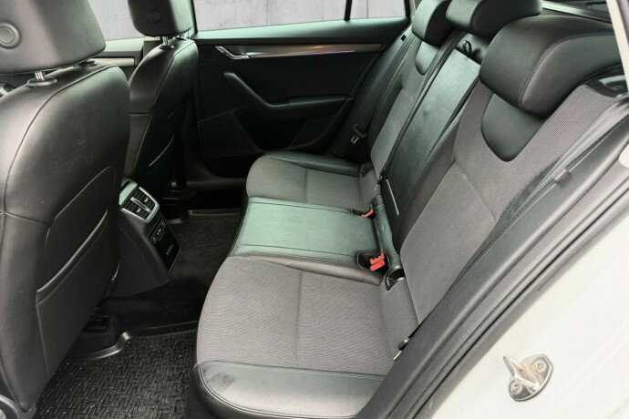 skoda-octavia-diesel-2018-big-15