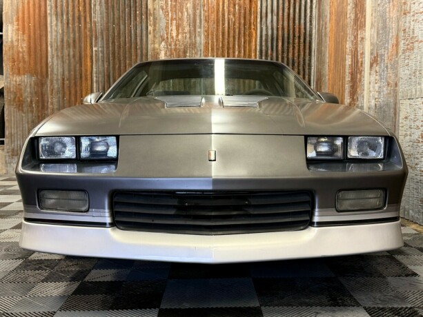 chevrolet-camaro-1985-big-8