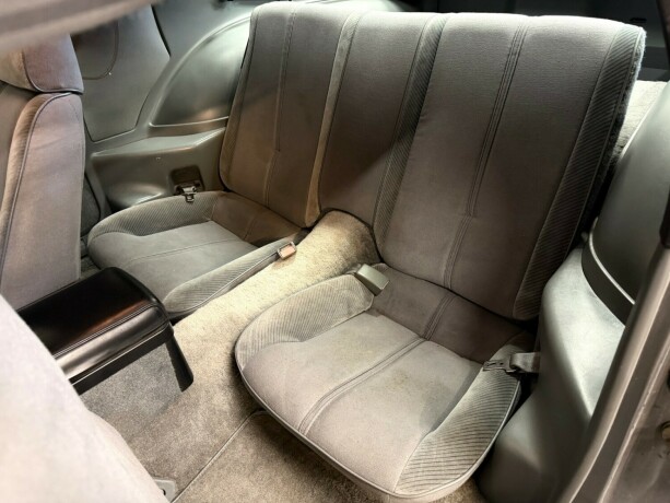 chevrolet-camaro-1985-big-35