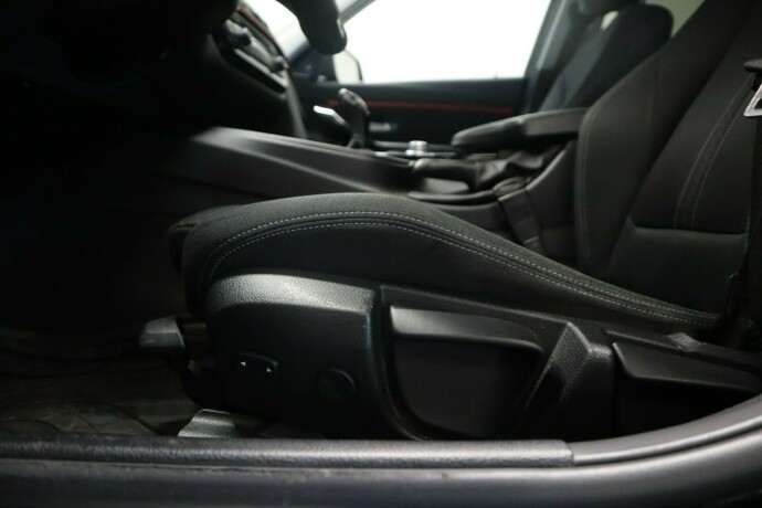 bmw-3-serie-diesel-2017-big-13