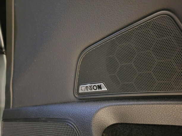 skoda-superb-diesel-2018-big-15