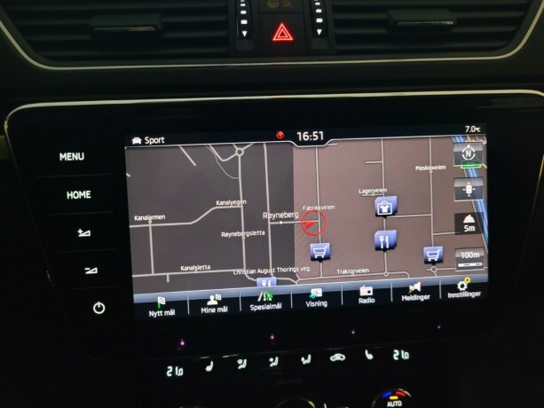 skoda-superb-diesel-2018-big-39