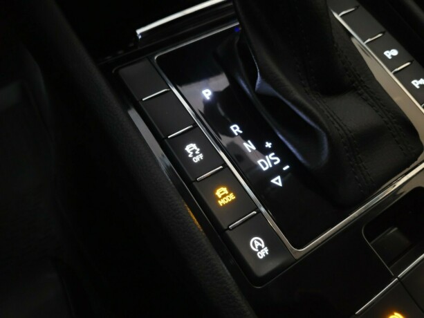 skoda-superb-diesel-2018-big-26