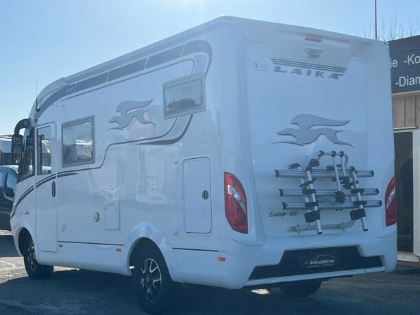 laika-ecovip-600-dobbelseng-bak-senkeseng-truma-6eh-b-f248rerkort-god-nyttelast-diesel-2016-big-7