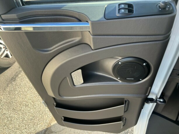 laika-ecovip-600-dobbelseng-bak-senkeseng-truma-6eh-b-f248rerkort-god-nyttelast-diesel-2016-big-13