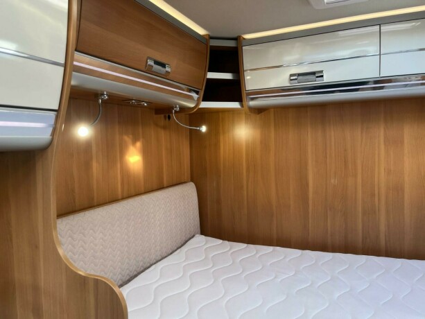 laika-ecovip-600-dobbelseng-bak-senkeseng-truma-6eh-b-f248rerkort-god-nyttelast-diesel-2016-big-60